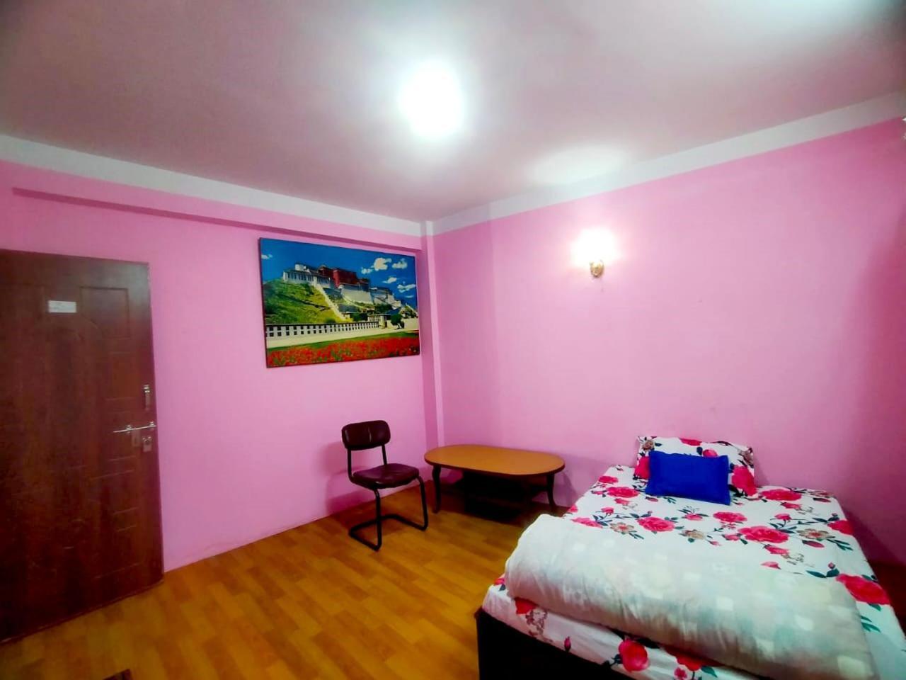 Peace Homestay Catmandu Exterior foto